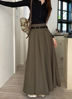 Lasaky - High-Waisted A-Line Pleated Skirt with Wide Hem and Flowy Design, Includes Waist Belt Long Flowy Skirt Outfit, Flowy Skirt Outfit, A Line Skirt Outfits, Long A Line Skirt, Skirt Aesthetic, Long Flowy Skirt, Belt Skirt, Long Skirt Fashion, High Waist Long Skirt