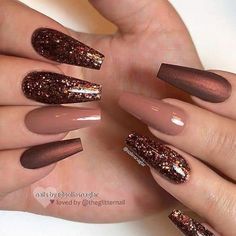 Cute Thanksgiving Nails, Clear Glitter Nails, Thanksgiving Nail Art, Unghie Nail Art, Colored Acrylic Nails, Gold Nail, Dope Nail Designs, Pretty Nail Art Designs