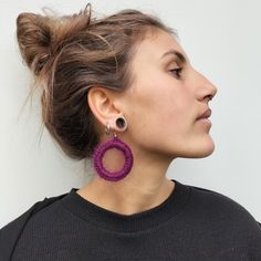 Lightweight hoop earrings, perfect for giving a touch of color and shine more to your outfit. Wearable every day, because they are simple but effective for any outfit! Handmade earrings with 9 colors of high quality mohair wool yarn made in Italy. Minimal style and also make a wonderful gift! Noiseless. Weightless. In the first photo you see the magenta being worn. Ready to ship. You will receive it beautifully gift wrapped. ♥ Color may vary slightly based on your computer settings. > Measures/Details: -Size: 4,6 cm in diameter  -Whight: 9 gr. -Material - 70% wool mohair 30% wool merinos made in Italy Available in 9 colors colors: Magenta  Red Grey Indigo Honeycomb Blue Green White Orange PLEASE NOTE ✈ Delivered by International Priority Mail. > Handmade in italy by Maria Cristina - alias Wool Earrings, Fiber Earrings, Textile Earrings, Fiber Necklace, Fiber Art Jewelry, Geometric Pendant Necklace, Ceramic Necklace, Flat Back Earrings, Fiber Jewelry