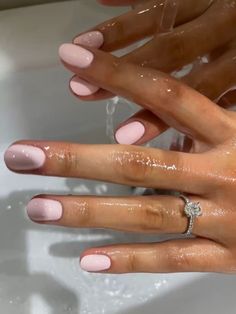 Aesthetic Pictures Nails, Clean Nails Aesthetic, Self Care Aesthetic Pictures, Self Care Aesthetic, Natural Nails Manicure, Wow Nails, Nail Jewels, Nails Aesthetic, Summery Nails