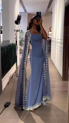 Arab Gowns Evening Dresses, Arabic Night Party Ideas Outfit, Dubai Wedding Guest Outfit, Moroccan Theme Party Outfits, Pretty Gowns Classy, Dubai Traditional Dress, Prom Dress With Cardigan, Sister Bride Dress, Arabian Nights Party Outfit Women