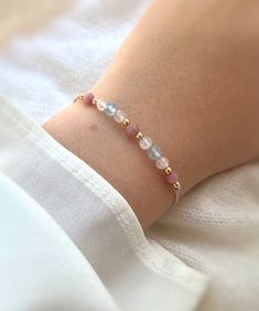 Healthy Pregnancy & Delivery Crystal Bracelet. Pregnancy Support. Mom to Be Gift. Moonstone, Aquamarine, Rose Quartz, Rhodonite Crystals. - Etsy Crystal Bracelets Simple, Pregnancy Delivery, Pulseras Aesthetic, Boost Fertility, Beads Accessories, Pregnancy Support, Nice Nails, Pola Gelang, Moms Bracelet