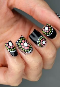 Polka Dot Nail Designs, Black Gold Nails, Dot Nail Designs, Polka Dot Nail Art, Dot Nail Art, White Glitter Nails, Polka Dot Nails, Flower Nail Designs, Dots Nails