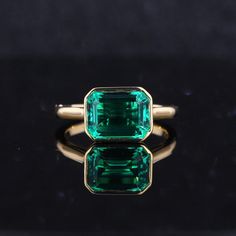 clio-https://clio.giliarto.com/ring/1/550 Green Moissanite Engagement Ring, Engagement Ring Bezel, Green Diamond Rings, Emerald Cut Moissanite Engagement Ring, Green Moissanite, Engagement Ring Moissanite, Emerald Rings, Engagement Ring Prices, Classic Engagement