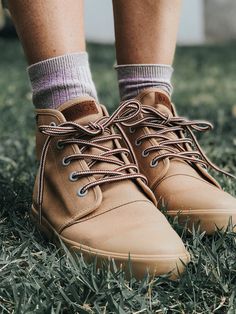 High Top Shoes For Women, Adventure Shoes, Bangs Shoes, Unique Embroidery, Fire Fits, Ll Bean Boot, Zion National Park, Sock Shoes, Winter Boot