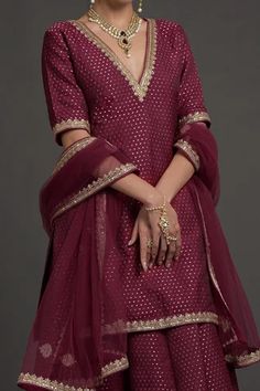 Shop for Talking Threads Wine Brocade Silk Tunic Lehenga Set for Women Online at Aza Fashions Gold Palazzo Set With Zari Work For Formal Events, Gold Palazzo Set With Zari Work For Formal Occasions, Formal Gold Palazzo Set With Zari Work, Traditional Gold Sharara For Formal Occasions, Formal Art Silk Sharara For Festivals, Gold Palazzo Set For Formal Diwali Occasion, Formal Palazzo Set With Pallu For Festivals, Formal Festive Palazzo Set With Pallu, Formal Sharara For Festivals