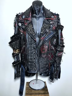 Ropa Punk Rock, Rock Jacket, Punk Jacket, Mode Punk, Studded Leather Jacket, Battle Jacket, Studded Jacket, Punk Outfits, Alt Fashion