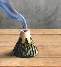 A cute mountain inspired ceramic Incense Burner. It has a rough mountain look and a super cute accessory. Made with cone 6 clay and fired in kiln . Pottery Incense Burner, Backflow Incense Burner Diy, Pottery Incense Holder, Incense Holder Clay, Ceramic Brush Holder, Ceramic Altar, Artist Tools, Ceramic Incense Burner, Ceramic Brush