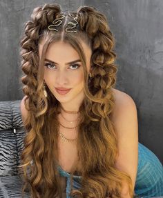 Genie Hair, Hairstyles Mermaid, Brown Hair Halloween Costumes, Peinados Hair Styles, Mermaid Braid, Y2k Hairstyles, Hair Up Styles, Halloween Hair