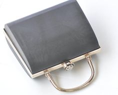 Elegant Purse Frame. Ideal for your purse or clutch bag project.Size: 8.5x15.5x19cm Chic Rectangular Coin Purse For Daily Use, Rectangular Portable Box Bag Gift, Rectangular Box Bag For Gifts, Portable Rectangular Case Box Bag For Formal Occasions, Elegant Square Coin Purse For Everyday Use, Chic Rectangular Coin Purse For Formal Occasions, Portable Rectangular Box Bag For Formal Occasions, Formal Rectangular Box Bag, Chic Formal Rectangular Coin Purse