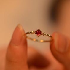 Dainty Ring Designs, Ruby Engagement Ring Simple, Rings With Red Stones, Gold Ring With Colored Stones, Ruby Gemstone Ring, Gold Ring Ruby, Gold Rings With Birthstone, Ruby Birthstone Jewelry, Red Stone Gold Ring