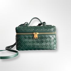 BV Vanity Case Intrecciato weave Supple Leather Leather lining Gold finished hardware Main compartment zip closure Hand carry single Top-handle Removable leather shoulder strap Inside flat pocket Size: 22 x 12.5 x 5 cm Made in Italy Box, dust bag and documents included Bottega Veneta Green, Classic Leather Tote, Vanity Case, Classic Leather, Pocket Size, Green Leather, Leather Tote Bag, Bottega Veneta, Leather Tote