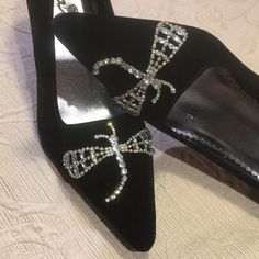 Beautiful And Unique Black Heels Size 6.5 Black Velvet With Patent Heels Sparkly Rhinestone Dragonflies In Front Pointed Toe Never Worn, No Box Heels Sparkly, Gold Sparkly Heels, Sparkly Heels, Floral Heels, Red High Heels, Patent Heels, Glitter Heels, Gold Heels, Silver Heels