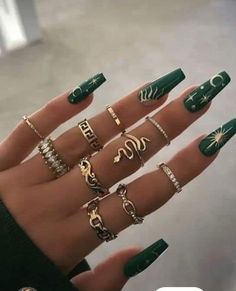 Green Nail, Classy Acrylic Nails, Pretty Acrylic Nails, Dope Nails, Short Acrylic Nails, Nail Arts