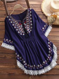 Ethnic Style Round Neck Lace Floral Hem Half Sleeve Pleated Pullover Blouse Shopvhs.com Batwing Sleeve Blouse, Hippy Chic, Bohemian Blouses, Folk Fashion, Stylish Dresses For Girls, Fashion Attire, Kurta Designs, Ethnic Style, Girls Fashion Clothes