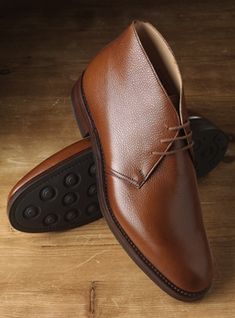 The Chiltern Chukka Boot in Tan Mens Leather Chukka Boots, Ben Silver, Gents Shoes, Mens Dress Boots, Crockett And Jones, Suede Chukka Boots, Leather Chukka Boots, Chukka Boots Men, Ankle Boots Men