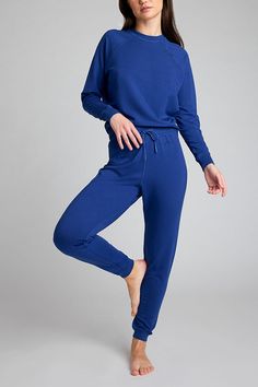 [Ksenia XS] Activewear With Ribbed Waistband For Lounging, Relaxed Fit Activewear With Ribbed Waistband For Lounging, Blue Tracksuit With Ribbed Cuffs For Loungewear, Relaxed Fit Sweatpants With Elastic Cuffs For Lounging, Sportswear Sweats With Elastic Waistband For Lounging, Stretch Joggers For Winter Loungewear, Stretch Winter Joggers For Loungewear, Relaxed Fit Joggers With Elastic Cuffs For Lounging, Relaxed Sweatpants With Elastic Cuffs For Loungewear