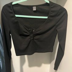 Nwot Never Worn, In Perfect Condition Black Tops With Button Closure For Fall, Black Top With Buttons For Night Out, Black Buttoned Top For Night Out, Black Tops With Buttons For Night Out, Business Casual Work, Crochet Halter Tops, Button Up Long Sleeve, Sleeveless Bodysuit, Levi Jeans 501