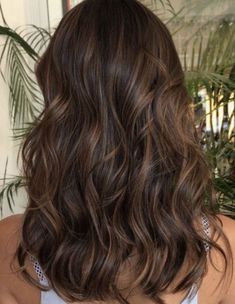 Hair With Highlights, Brown Hair Looks, Brown Hair Inspo, Brunette Hair With Highlights, Brunette Balayage Hair, Brown Hair Balayage, Balayage Brunette, Brown Hair With Highlights, Hair Inspiration Color