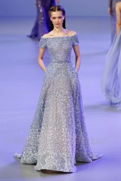 Elie Saab Haute Couture Elie Saab Blue Dress, New Look Clothes, 2014 Couture, Elie Saab Haute Couture, Arabian Dress, Ellie Saab, Mother Of The Bride Dresses Long, Elie Saab Couture