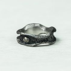 The ring is not a real pearl, it is just a design. It is not in stock, we will start making it when you place an order, you can request an engraving, but not more than 6 characters, please leave me a message. 🔥🔥 About the ring -Made of 925 sterling silver or brass, depending on your purchase option. -The weight of the silver ring is about 11g and the weight of the brass ring is about 9g. -It has a band width of 5mm and a front width of 8mm. -There is an oxidation process on its surface, which Men's Promise Rings, Guys Jewelry, Men's Wedding Rings, 6 Characters, Promise Rings For Guys, Mens Rings Fashion, Real Pearls, Brass Ring, Mens Wedding Rings