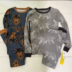 Nwt Size 14 Boys Carter’s Pajamas Set Of Two Pajamas: Gray Bears And Blue Wolves Smoke Free, Pet Friendly Home Gray Long Sleeve Sleepwear For Pajama Party, Gray Cotton Sleepwear For Bedtime, Gray Long Sleeve Sleepwear For Bedtime, Gray Long Sleeve Sleepwear For Sleepover, Gray Long Sleeve Playwear Sets, Pajamas Set, Kids Pajamas, Pajama Sets, Wolves