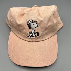 Snoopy Hat Men Peach Golf Peanuts Washed Strap Back Cap New Snoopy Hat, Beenie Hat, Neutral Hats, Peanuts Charlie Brown Snoopy, Christmas Beanie, Vintage Style Hat, Stocking Cap, Golf Apparel, Charlie Brown Peanuts