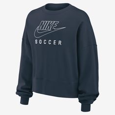 It's your game. Make sure everyone knows in this Nike fleece sweatshirt. Smooth on the outside, slightly fuzzy on the inside, our midweight semi-brushed fleece helps keep you cozy while still being breezy. Nike Phoenix Fleece, Nike Fleece, Nike Soccer, Women's Soccer, Womens Soccer, Fleece Sweatshirt, Blue Fashion, Phoenix, Crew Neck Sweatshirt