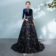 Chic / Beautiful Royal Blue Pierced Evening Dresses 2018 A-Line / Princess High Neck 3/4 Sleeve Printing Flower Crystal Sash Chapel Train Formal Dresses Hijab Dress Party, Flower Crystal, Beautiful Prom Dresses, Chapel Train, Dresses 2020, Gowns With Sleeves, Couture Gowns, Modern Dress, Dress Robes