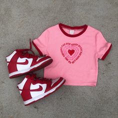 Pink And Red Teen Girls Shein Cropped Baby Tee Never Worn Playful Pink Tops With Letter Print, Playful Pink Tops For Babies, Red Crew Neck T-shirt, Sweet Red Summer Tops, Cute Graphic Print Tops For Playtime, Cute Pink Top With Letter Print, Pink Letter Print Tops For Playwear, Cute Pink Tops With Letter Print, Casual Letter Print Tops For Playtime