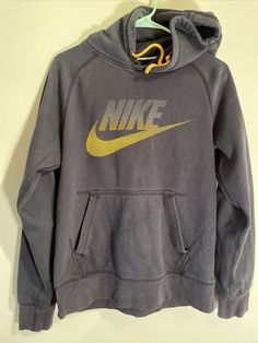 Rare Vintage NIKE Faded Black With gradient Gold halftone print and gold string hoodie sweatshirt Mens S Small red tag. Lined hood front pouch pocket. Condition is "Pre-owned". No issues.normal vintage wear and fade. Shipped with USPS Priority Mail. Nike Sweatshirt With Logo For Streetwear, Nike Sportswear Hoodie With Logo Print, Nike Athleisure Hoodie With Logo Print, Nike Sports Hoodie With Logo Print, Vintage Sports Hoodie With Drawstring Hood, Vintage Sports Hoodie With Ribbed Cuffs, Vintage Hoodie With Drawstring Hood For Sports, Vintage Hoodie Sweatshirt For Sports, Black Fade