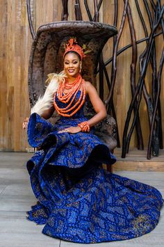 Igbo Attire, Edo Wedding, Traditional African Wedding, Yoruba Culture, Latest Asoebi Styles, African Wedding Dresses, Nigerian Culture