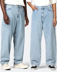 Mom Jeans Outfit Men, Jeans Mom Hombre, Skater Jeans Outfit, Big Boy Jeans, Black Sneakers Outfit, Uniqlo Outfit, Big Jeans