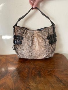 "Style and Co, Faux Leather Purse ,Snake skin fabric print, black, Tan, Shoulder Bag, Non Leather Beautiful soft fabric roomy purse Zip closures Lined w/1 zip pocket and 2 slip pockets PLEASE SEE MEASUREMENTS Measures: 15\" x 12\" x 5\" Strap: drop 8\" Excellent condition NK901DN Style and Co, Faux Leather Purse ,Snake skin fabric print, black, Tan, Shoulder Bag, Non Leather" Leather Snake Print Bags For Daily Use, Daily Use Leather Snake Print Bags, Daily Use Leather Bags With Snake Print, Daily Use Snake Print Leather Bags, Brown Leather Shoulder Bag With Snake Print, Leather Snake Print Satchel Bag, Leather Snake Print Satchel Shoulder Bag, Leather Satchel Shoulder Bag With Snake Print, Leather Shoulder Bag With Snake Print For Daily Use