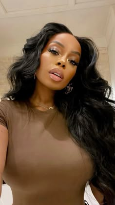 Classy Black Women, Black Woman Aesthetic, Wavy Hair Extensions, Sew In Hairstyles, Woman Aesthetic, Raw Hair, Hair Crush, Hair Collection