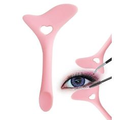 Versatile Makeup Tool Kit: This set includes a silicone stencil for perfect winged eyeliner, an eyebrow pencil stencil, and an eyelash applicator, offering a comprehensive solution for eye makeup. Precision Eyeliner Stencil: Achieve flawless winged eyeliner with ease using the silicone stencil designed for precision and symmetry. Reusable and Eco-Friendly: Made of durable silicone, these stencils and applicators are reusable, making them an eco-friendly addition to your makeup routine. Eyebrow Shaping Made Easy: The eyebrow stencil assists in creating the perfect eyebrow shape, suitable for various brow styles and preferences. Mascara Application Without Smudges: The eyelash applicator tool doubles as a mascara shield guard, preventing smudges and ensuring a neat application. Suitable for Winged Eyeliner Stencil, Cat Eyeliner Stencil, Winged Eyeliner Tricks, Mascara Shield, Quick Eye Makeup, Eye Stencil, For Eye Makeup, Perfect Eyebrow Shape, Perfect Winged Eyeliner