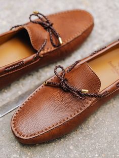 Summer Wear Men, Gucci Horsebit Loafers, Mens Business Casual Outfits, Kicks Shoes, Mens Fashion Blazer