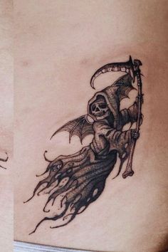 two pictures of a woman's stomach with tattoos on it and the bottom half of her stomach has a skeleton holding a scullumula