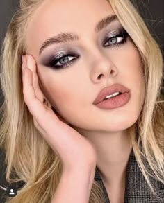 Bold Blush, Glam Bride Makeup, Ball Makeup, Concert Makeup, Tutorial Eyeshadow, Makeup Hacks Tutorials, Event Makeup, Elegant Makeup