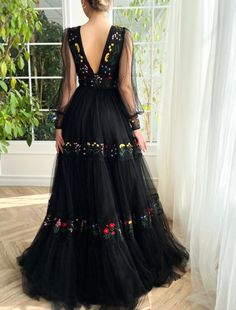 Long Sleeve Tulle Dress With Floral Embroidery, Long Sleeve Floral Embroidered Tulle Dress, Formal Tulle Dress With Floral Applique, Tulle Evening Dress With Floral Embroidery For Prom, Floral Embroidery Tulle Evening Dress For Prom, Floor-length Tulle Dress With Floral Embroidery, Floor-length Tulle Dress With Floral Applique, Floor-length Tulle Gown With Floral Embroidery, Spring V-neck Dress With Sheer Bodice