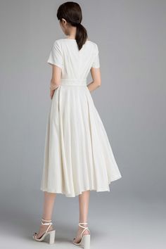 "The linen dress is the epitome of feminine chic and is sure to turn heads. Casual outfit dress. DETAILS * Linen blend * 50% linen , 50% cotton blend * Cotton lined on the upper * Fitted waist to show off your curves * Concealed Back zip closure * Two side seam pockets * Boat neck casual outfit dress * Perfect for a summer, Spring * Wash by hand or machine with cold water, Ironing after dry * More color selection https://etsy.me/39Ix6x0 FABRIC SWATCH linen cotton blend 42# https://www.etsy.com/l White Dress Women, Off White Dress, White Linen Dress, Tailored Clothes, White Linen Dresses, Off White Dresses, Feminine Chic, Cotton Linen Dresses, Linen Midi Dress