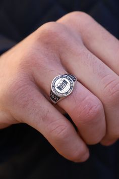 "Silver Custom College Class Ring, High School Class Ring, College Ring, School Ring, Signet Ring, Silver Graduation Ring, Personalized Ring ☞ ☞ ☞ ITEM DESCRIPTION ☜ ☜ ☜ * Material : 925K Sterling Silver * Ring Face Size Options ; - Small Face Size : 14 x 12 mm , Around 7 GR - Medium Face Size : 16 x 14 mm , Around 8 GR - Large Face Size : 18 x 16 mm , Around 9 GR * Color & Plating Options : Silver (polished or matte) , Gold Plated(Silver) * Ring Size : Please inform us about your ring size. ❥ W Class Rings College, College Ring, Class Rings High School, Graduation Ring, Signet Ring Silver, Family Crest Rings, School Rings, College Rings, College Class