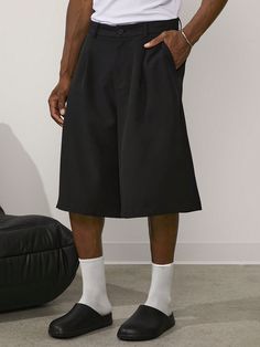 Negro Casual Collar  Tela tricotada Liso Pierna recta Embellished Elástico Ligero Otoño Cropped Suit, Forever 21 Men, Suit Shorts, Traje Casual, Pleated Shorts, Mens Bottom, Men Clothing, Maternity Bag, Men's Casual