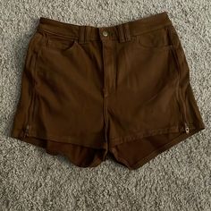 High Waist, Mini Shorts New With Tag, Never Worn Brown Bottoms With Built-in Shorts, Brown High Waist Stretch Shorts, Brown Stretch High-waisted Shorts, High Waist Brown Jean Shorts With Pockets, Brown High Waist Jean Shorts With Pockets, Light Pink Jeans, Sunflower Shorts, American Apparel Shorts, Mom Denim