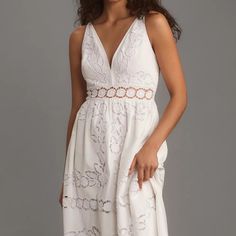 Vineet Bahl Sleeveless V-Neck Floral Cutwork Midi Dress White Size Large Nwt Elegant White Sleeveless V-neck Dress, Summer Sleeveless V-neck Dress For Wedding, Summer Sleeveless V-neck Wedding Dress, Summer V-neck Sleeveless Wedding Dress, Summer Wedding Sleeveless V-neck Dress, Chic V-neck Sleeveless Wedding Dress, Summer White V-neck Wedding Dress, White V-neck Summer Wedding Dress, V-neck Sleeveless Lace Dress For Spring