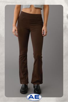 Next Level Stretch/Ultra-stretchy woven fabric/Elastic waist/Open back pockets/Fading details for that authentic denim look/These pants are Real Good: Made with the planet in mind & a promise to continue to do better. Fall Straight Leg Jeggings With Pockets, Casual Brown Flare Jeans, Stretch Flare Bottoms With Five Pockets, Stretch Elastane Flare Jeans For Fall, Brown Straight Leg Flare Jeans, Brown Stretch Cotton Jeans, Non-stretch Mid-rise Brown Jeans, Fitted Pull-on Jeans For Fall, Brown Stretch Straight Leg Bottoms