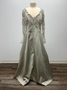 Premium Quality Jovani Grey Satin Ladies Beaded Evening Gown-Size 24, Stunning Womens Dresses Fitted A-line Gown With Sequins, Evening Embellished A-line Gown, Embellished Long Sleeve Ball Gown For Prom, V-neck Embellished Gown For Mother Of The Bride, Embellished Gown With Fitted Bodice And Long Sleeves, Embellished Long Sleeve Gown With Fitted Bodice, Long Sleeve Gown With Embellished Fitted Bodice, A-line Embellished Wedding Gown, Embellished A-line Mother Of The Bride Dress For Banquet