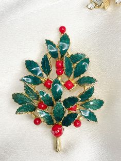 Vintage Brooches Holiday Jewelry Christmas Tree Holiday - Etsy Christmas Holiday Jewelry Brooch, Christmas Holiday Brooch Jewelry, Vintage Christmas Jewelry For Celebration, Vintage Christmas Celebration Jewelry, Jeweled Christmas Trees, Plus Wedding Dresses, Jeweled Christmas, Jewelry Christmas Tree, Daniel Fast