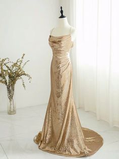 Champagne Formal Dress, Prom Dress Sequin, Extravagant Dresses, Champagne Formal Dresses, Multi Way Dress, Prom Dresses Elegant, Fancy Things, Velvet Prom Dress, Floral Dress Formal