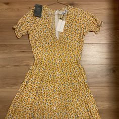 Never Used. Didn’t Fit. Yellow Ditsy Floral Print Mini Dress, Yellow Ditsy Floral Mini Dress, Yellow Ditsy Floral Print Mini Dress For Spring, Yellow Ditsy Floral Mini Dress For Spring, Yellow Mini Dress With Ditsy Floral Print For Spring, Yellow Ditsy Floral Print Dress For Vacation, Yellow V-neck Dress With Ditsy Floral Print, Yellow Short Sleeve Dress With Ditsy Floral Print, Fitted Yellow Mini Dress With Ditsy Floral Print